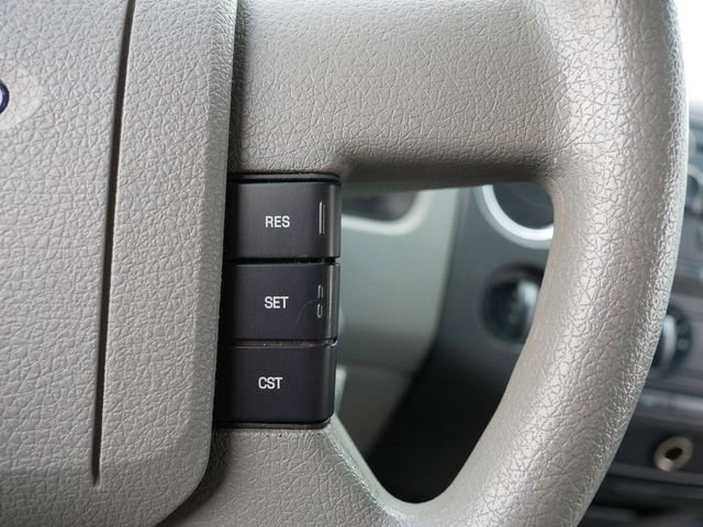 Used 2005 Ford F150 XLT image 25