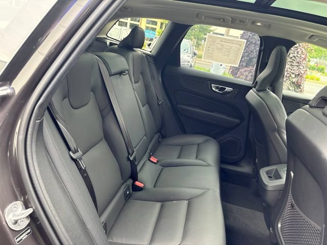 Used 2025 Volvo XC60 B5 Plus w/ Climate Package AWD/4WD image 14