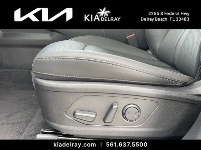 New 2026 Kia Sorento S FWD image 18