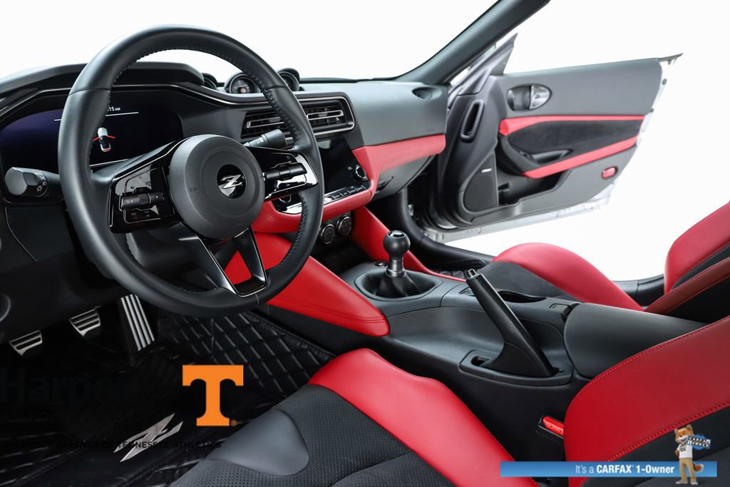 Used 2025 Nissan Z Performance w/ Floor Mat Package image 54