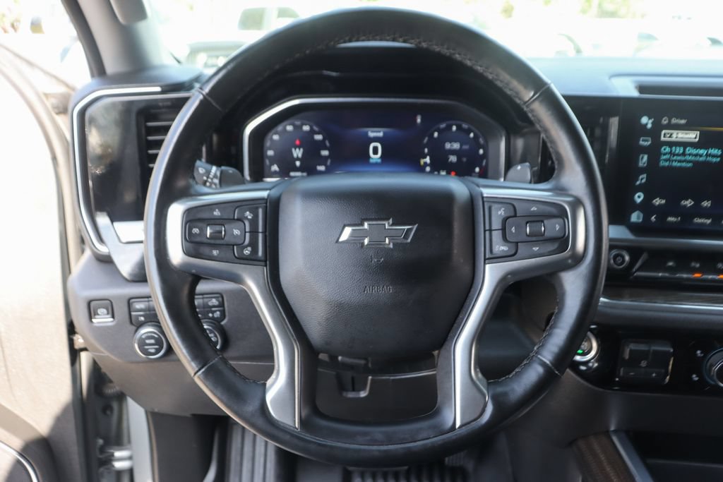 Used 2024 Chevrolet Silverado 1500 LT Trail Boss w/ LT Trail Boss Premium Package AWD/4WD image 21