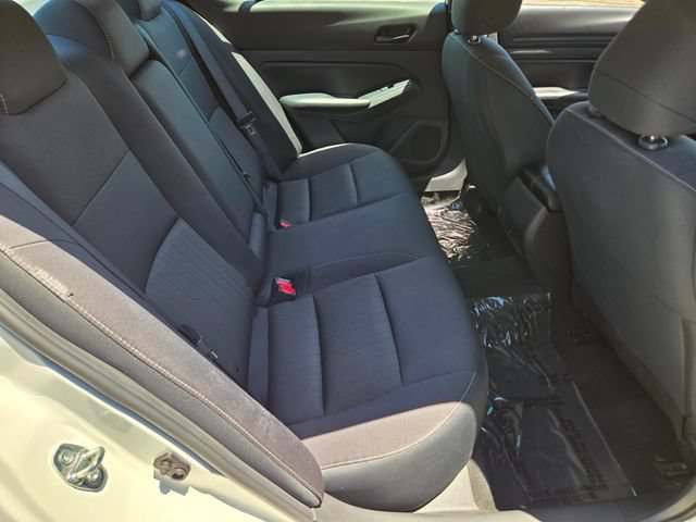 Used 2024 Nissan Altima 2.5 S FWD image 19