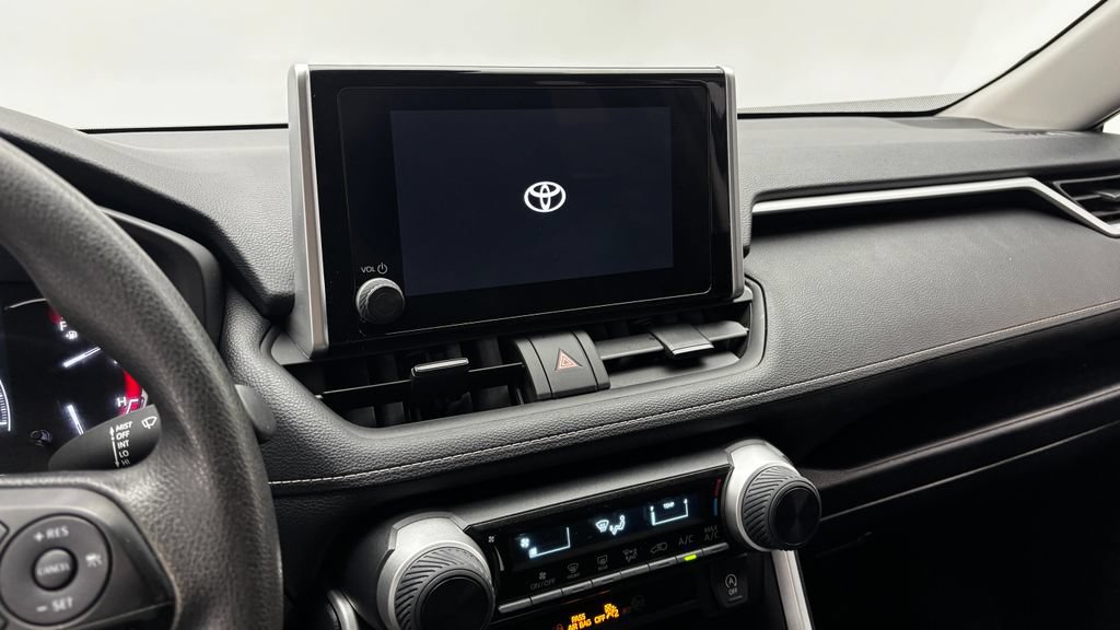 Used 2025 Toyota RAV4 LE FWD image 21