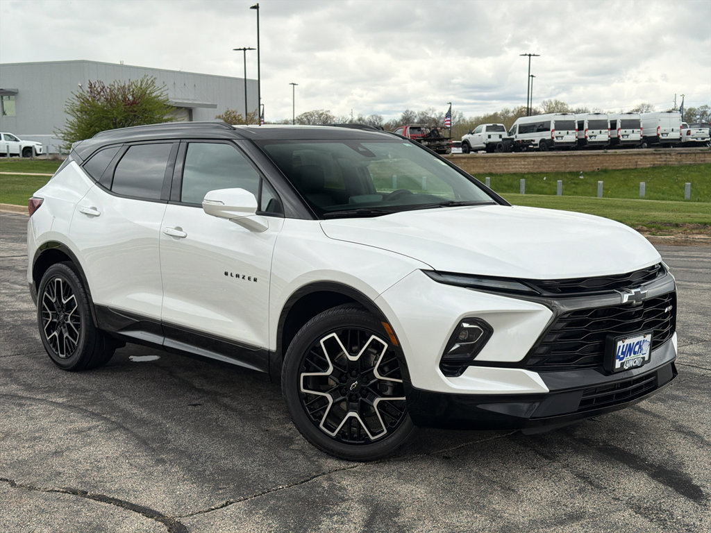 Used 2024 Chevrolet Blazer RS w/ Driver Confidence II Package AWD/4WD image 5