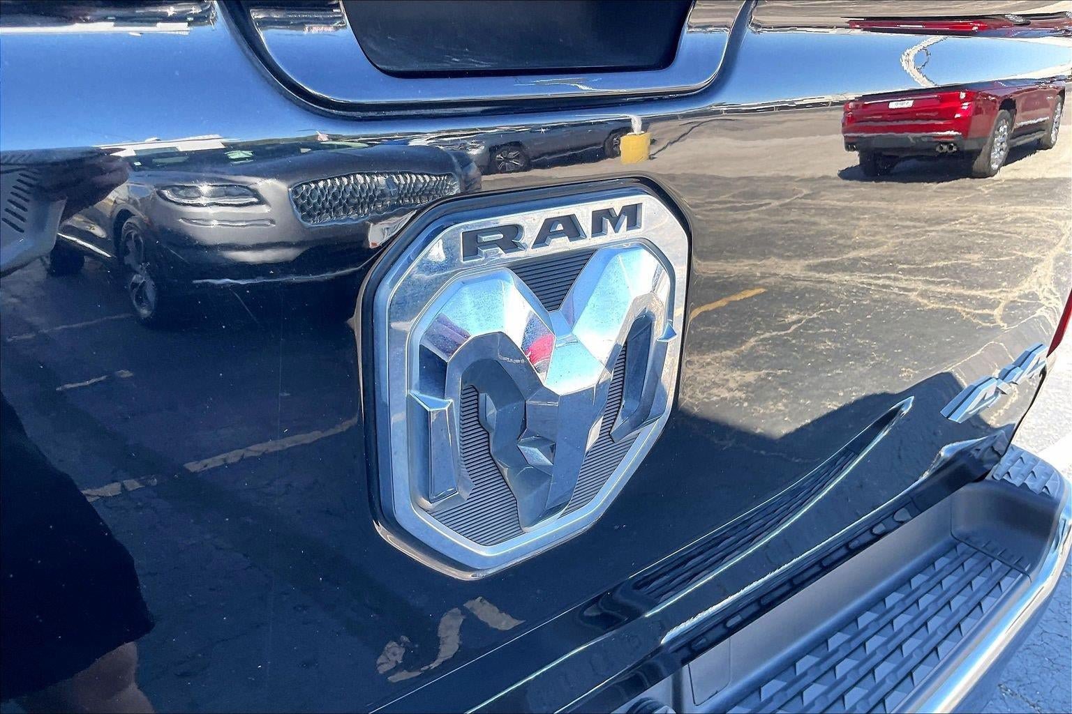 Used 2020 RAM 1500 Laramie AWD/4WD image 7