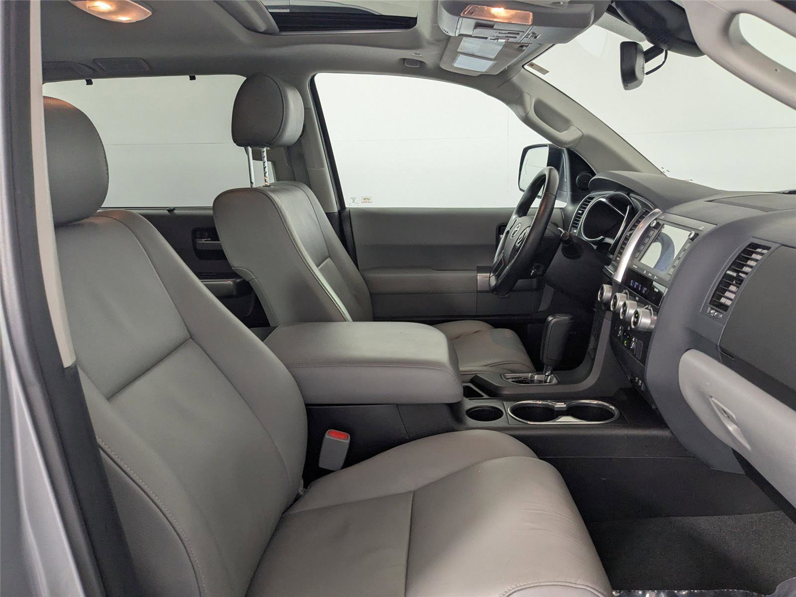 Certified 2020 Toyota Sequoia Limited image 28