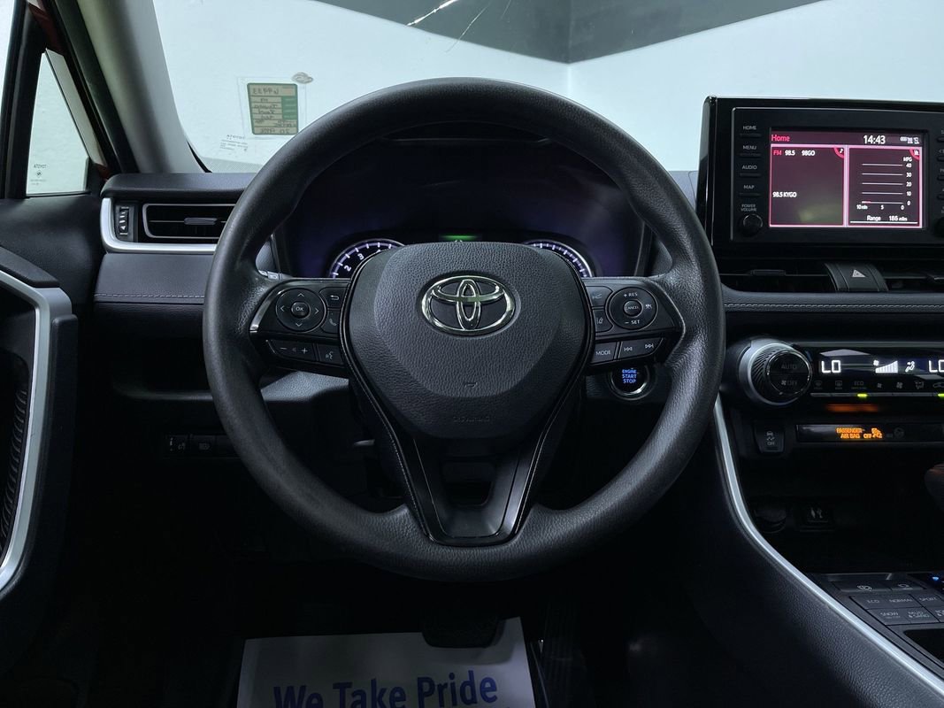 Used 2019 Toyota RAV4 XLE image 20
