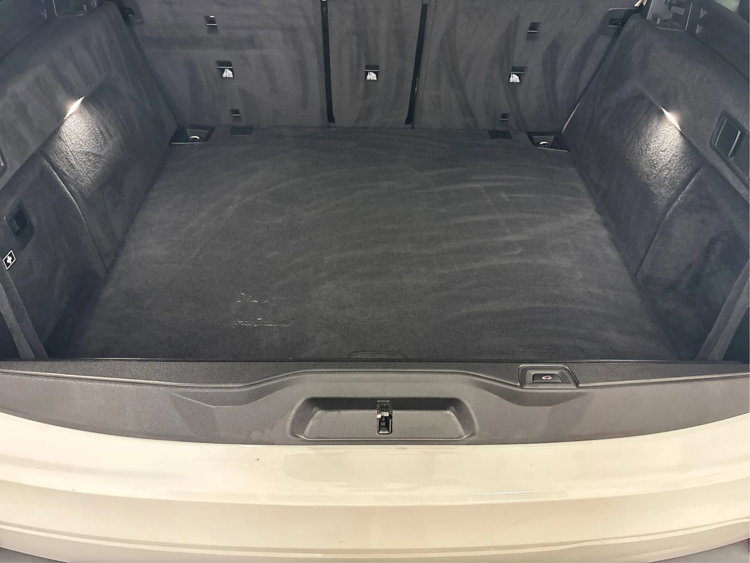 Used 2019 BMW X5 xDrive40i w/ Convenience Package image 14