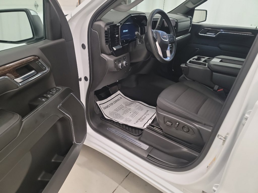 Used 2024 GMC Sierra 1500 SLE w/ Enhanced Capability Package image 19