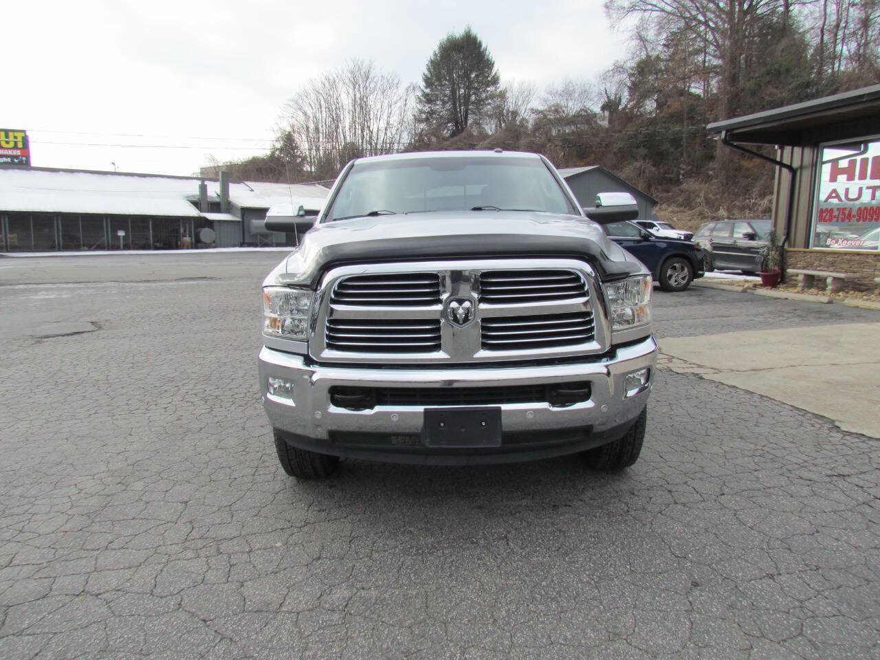 Used 2018 RAM 3500 Lone Star AWD/4WD image 2
