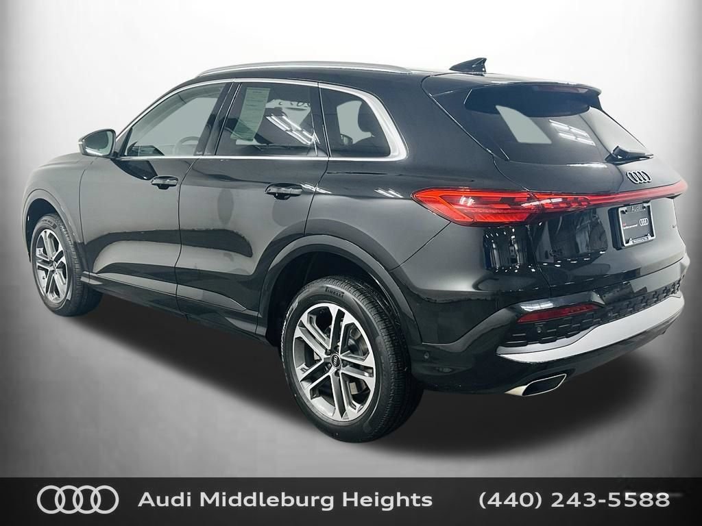 Used 2025 Audi Q5 Premium AWD/4WD image 4