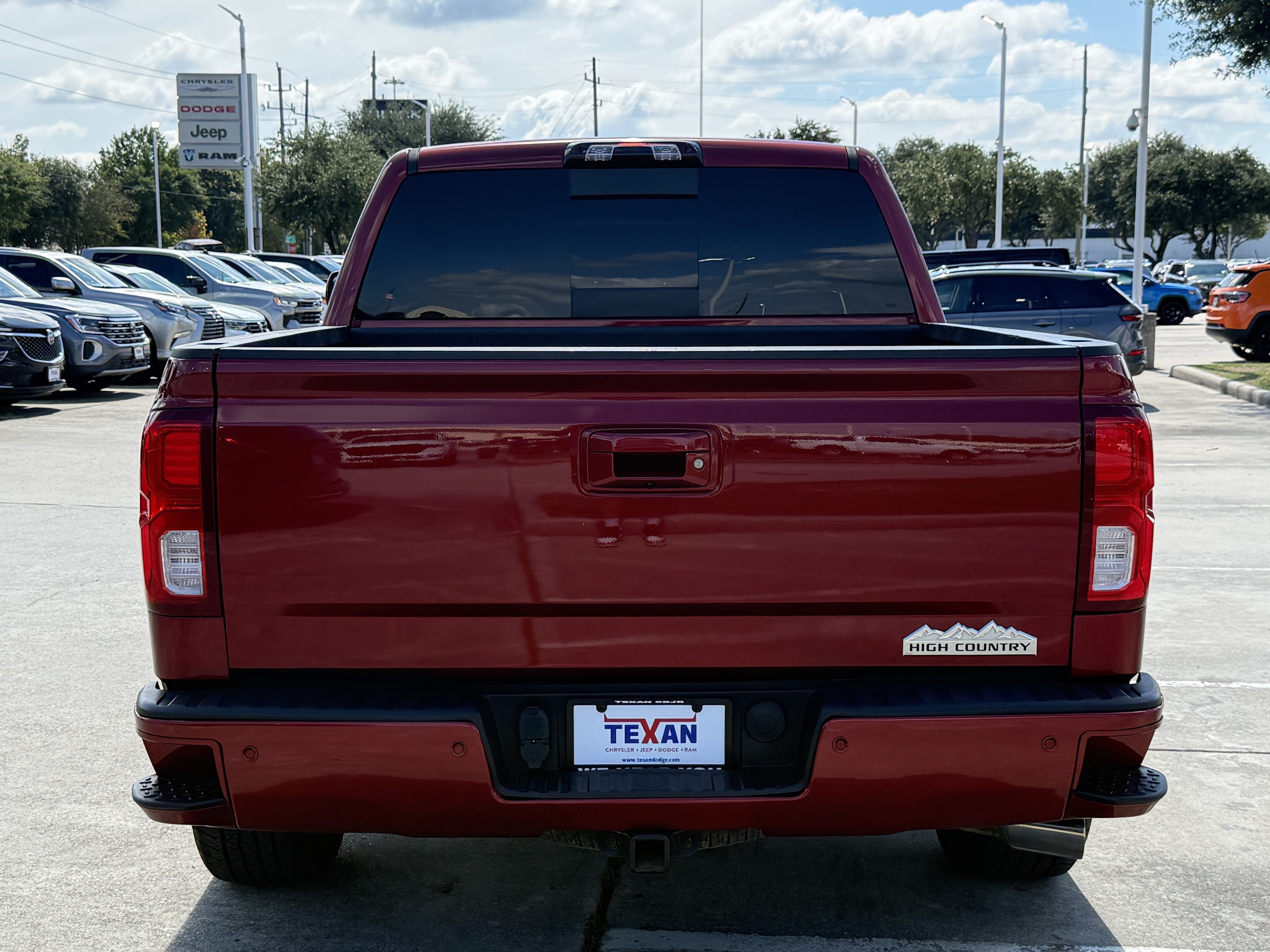 Used 2018 Chevrolet Silverado 1500 High Country AWD/4WD image 6