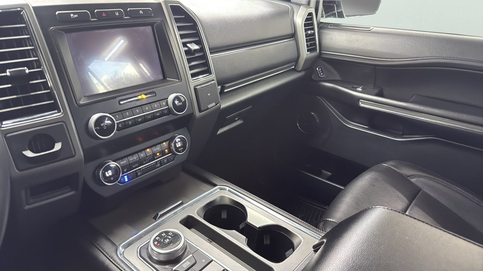 Used 2021 Ford Expedition XLT RWD image 19
