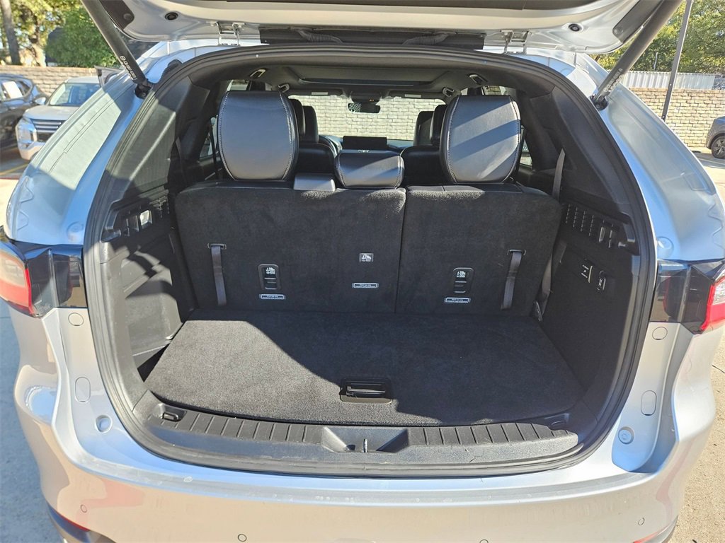 Used 2025 MAZDA CX-90 3.3 Turbo w/ Premium Plus Pkg image 25