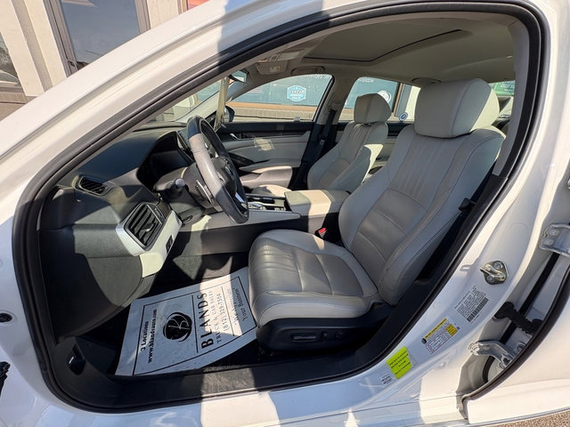 Used 2018 Honda Accord EX-L image 10