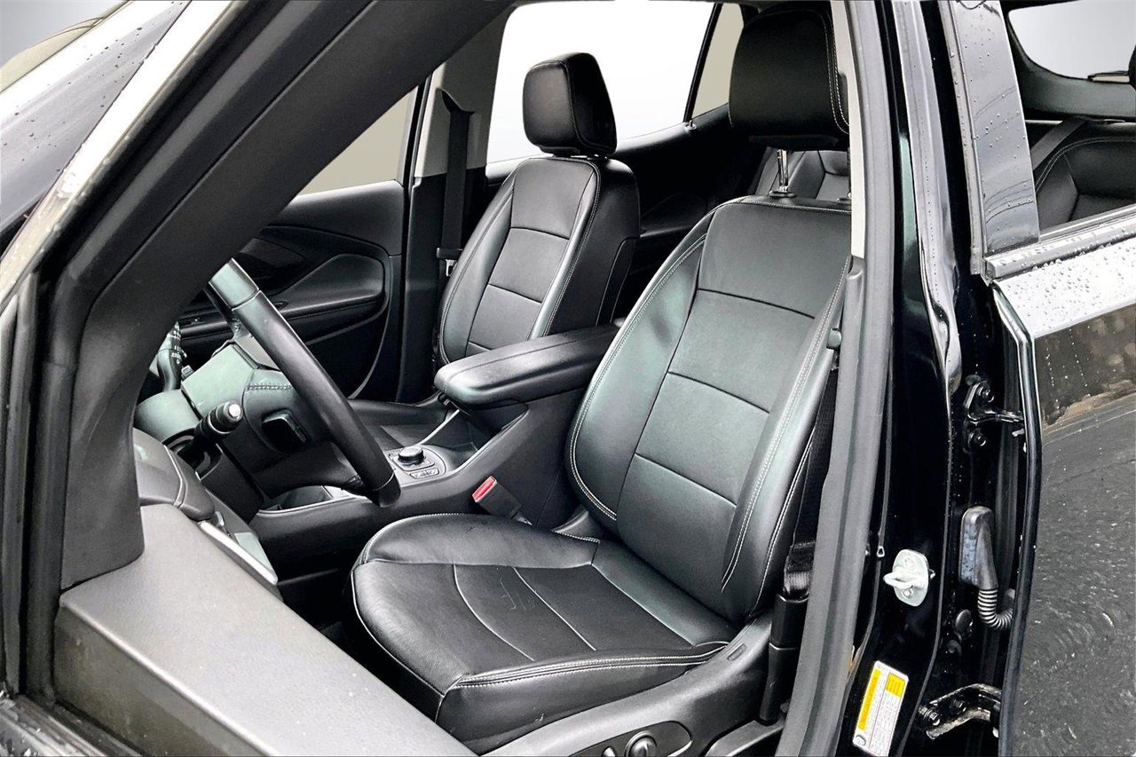 Used 2022 GMC Terrain SLT w/ Infotainment Package II image 21