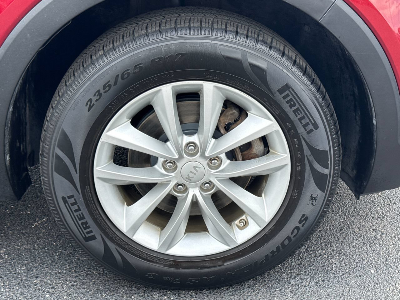 Used 2017 Kia Sorento FWD image 9