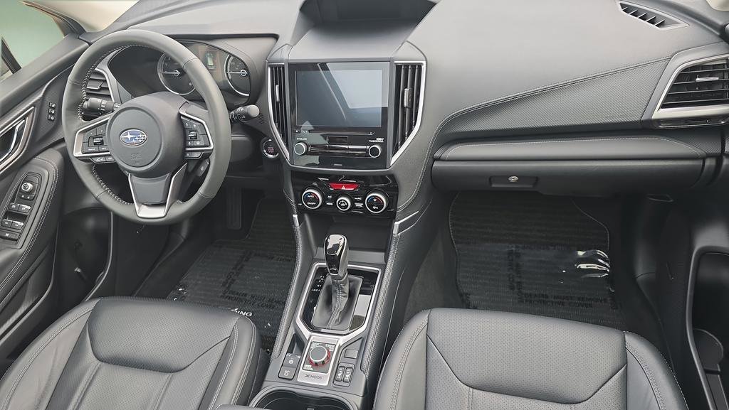 Used 2023 Subaru Forester Touring image 11