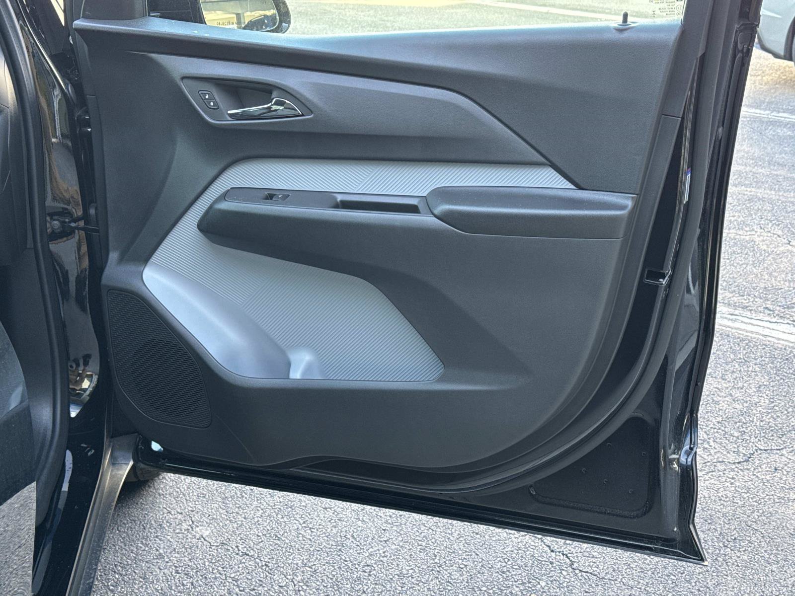 New 2027 Chevrolet Bolt RS FWD image 10