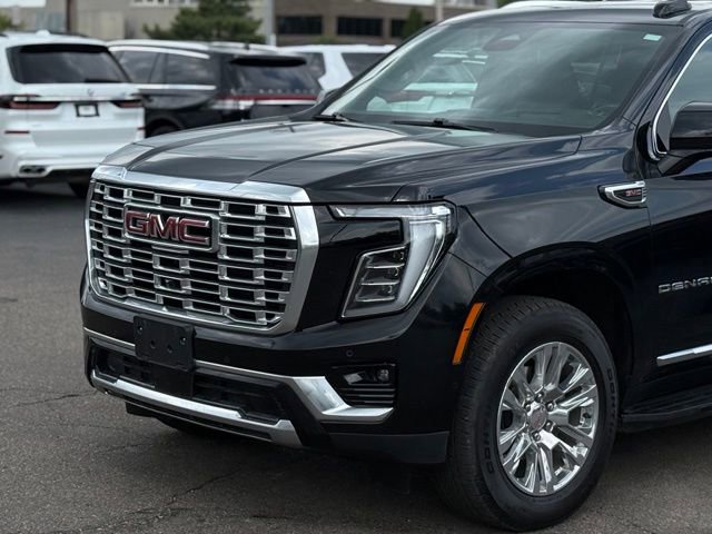 Used 2025 GMC Yukon XL Denali AWD/4WD image 52