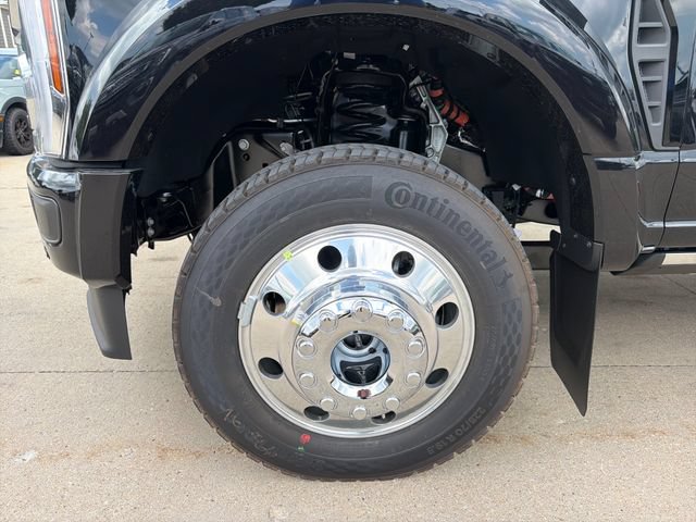 New 2026 Ford F450 Platinum AWD/4WD image 13