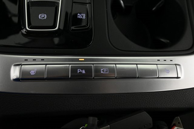 New 2026 Kia Carnival EX image 25