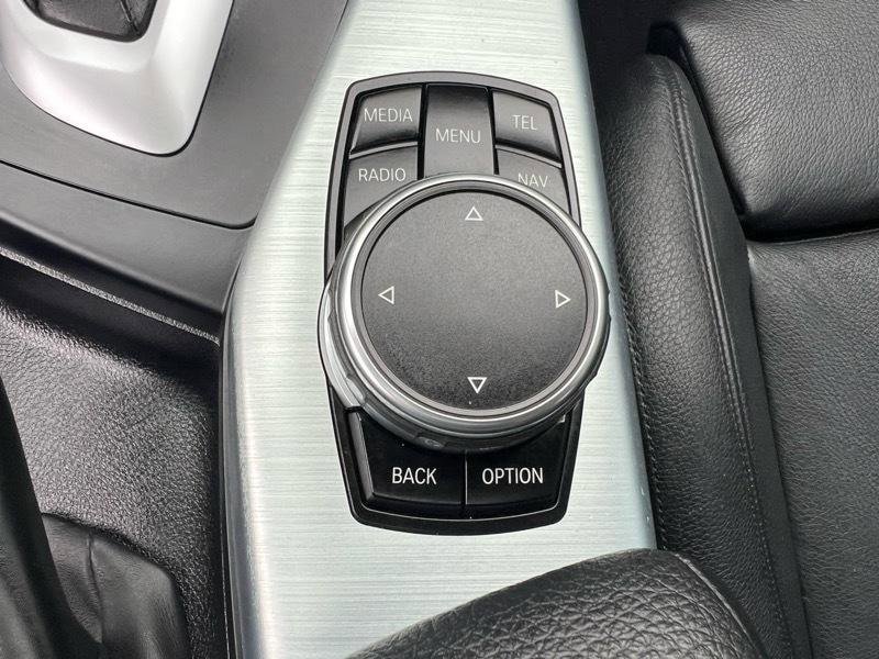 Used 2016 BMW M235i xDrive Coupe AWD/4WD image 21