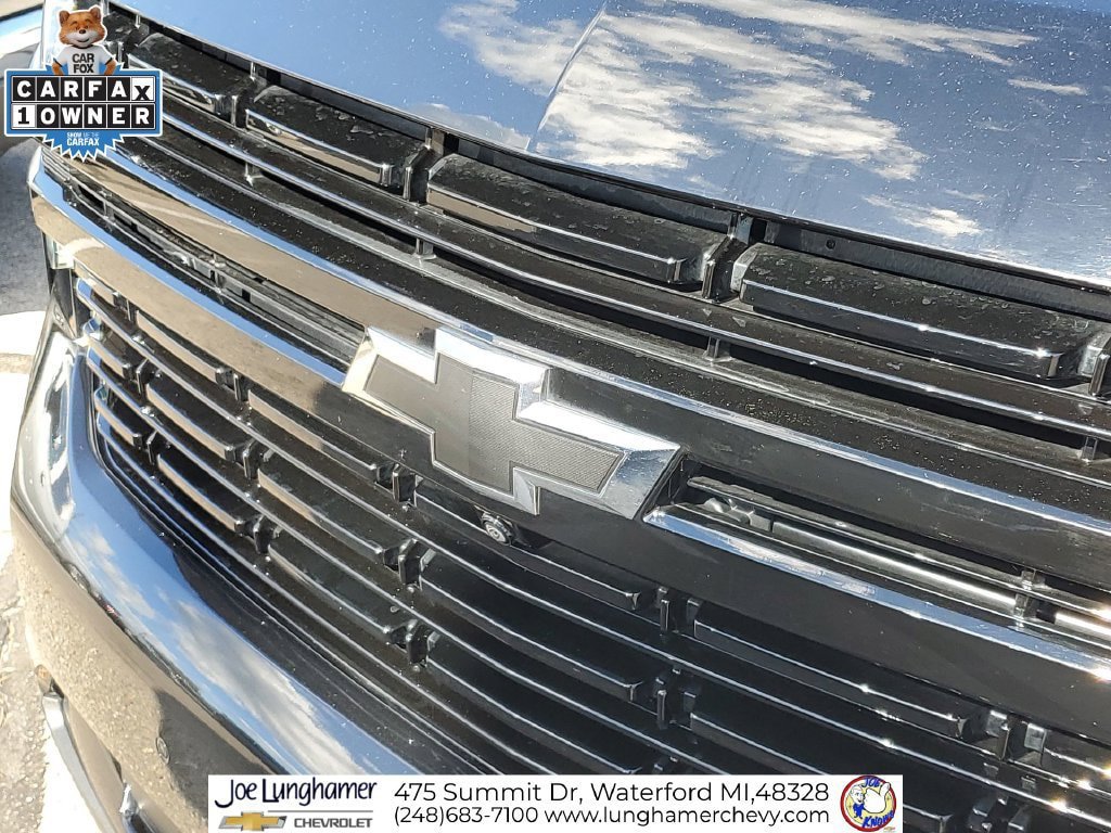 Certified 2023 Chevrolet Suburban RST w/ Sport Performance Package AWD/4WD image 34