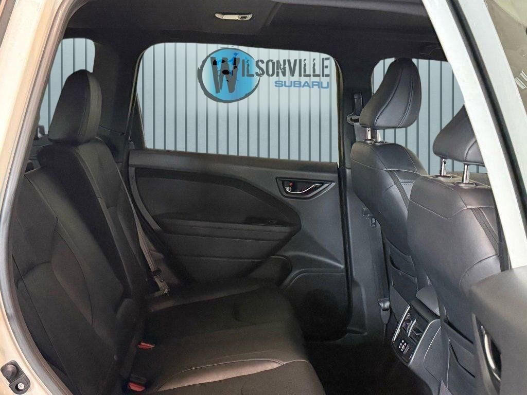 Used 2025 Subaru Forester Limited image 7