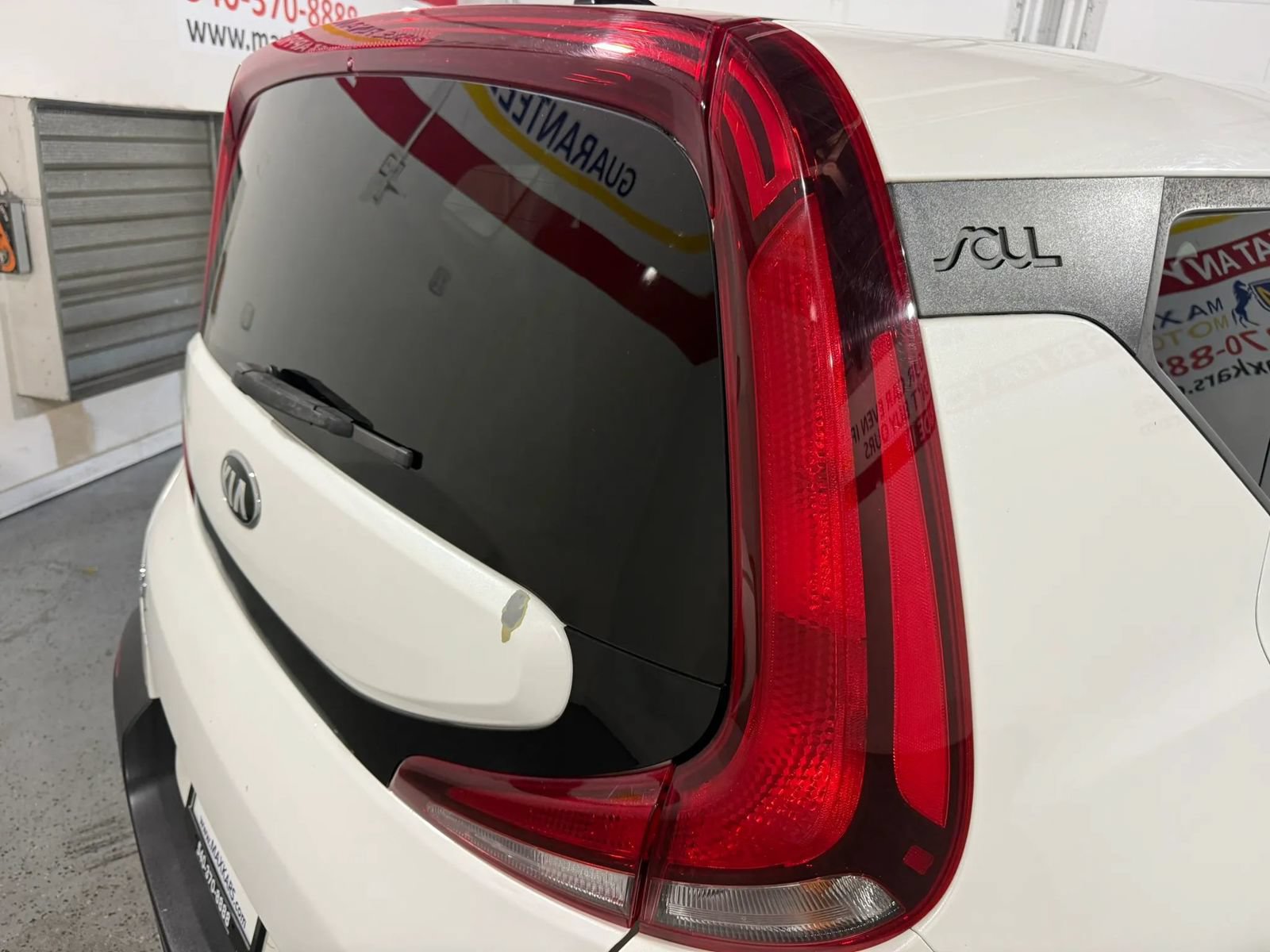 Used 2020 Kia Soul S FWD image 19