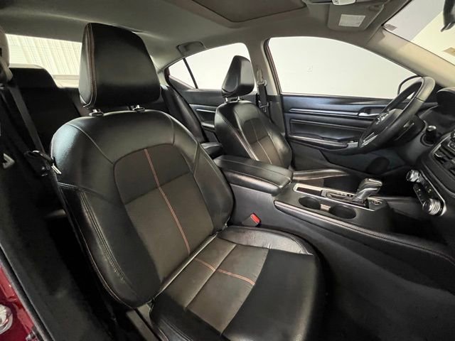 Used 2019 Nissan Altima 2.5 SR w/ SR Premium Package FWD image 9