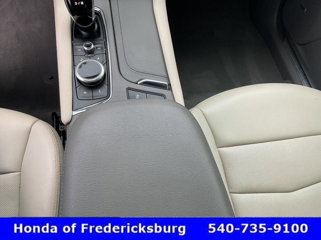 Used 2023 Cadillac XT5 Premium Luxury w/ Technology Package AWD/4WD image 39