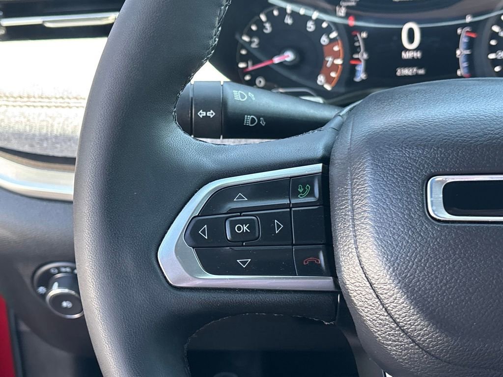 Used 2024 Jeep Compass Latitude AWD/4WD image 15