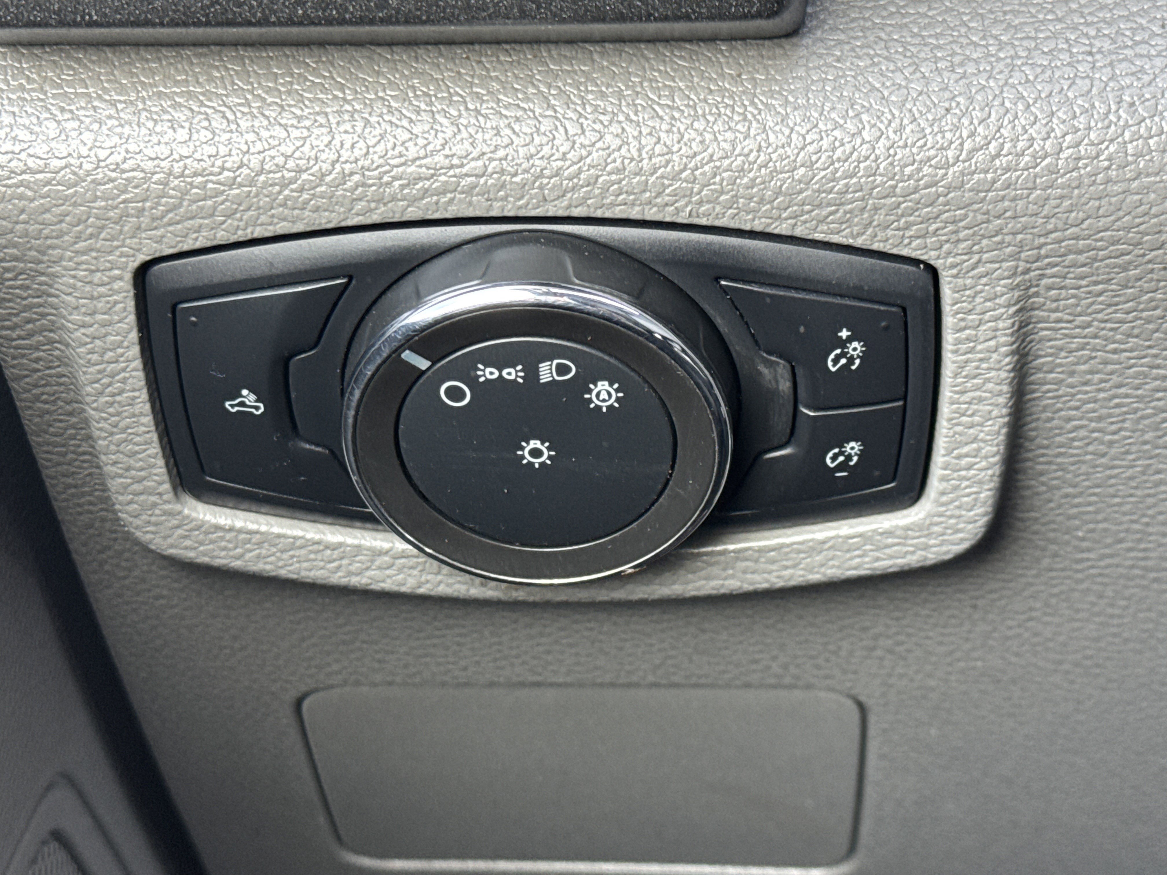 Used 2021 Ford F250 XL w/ STX Appearance Package image 22