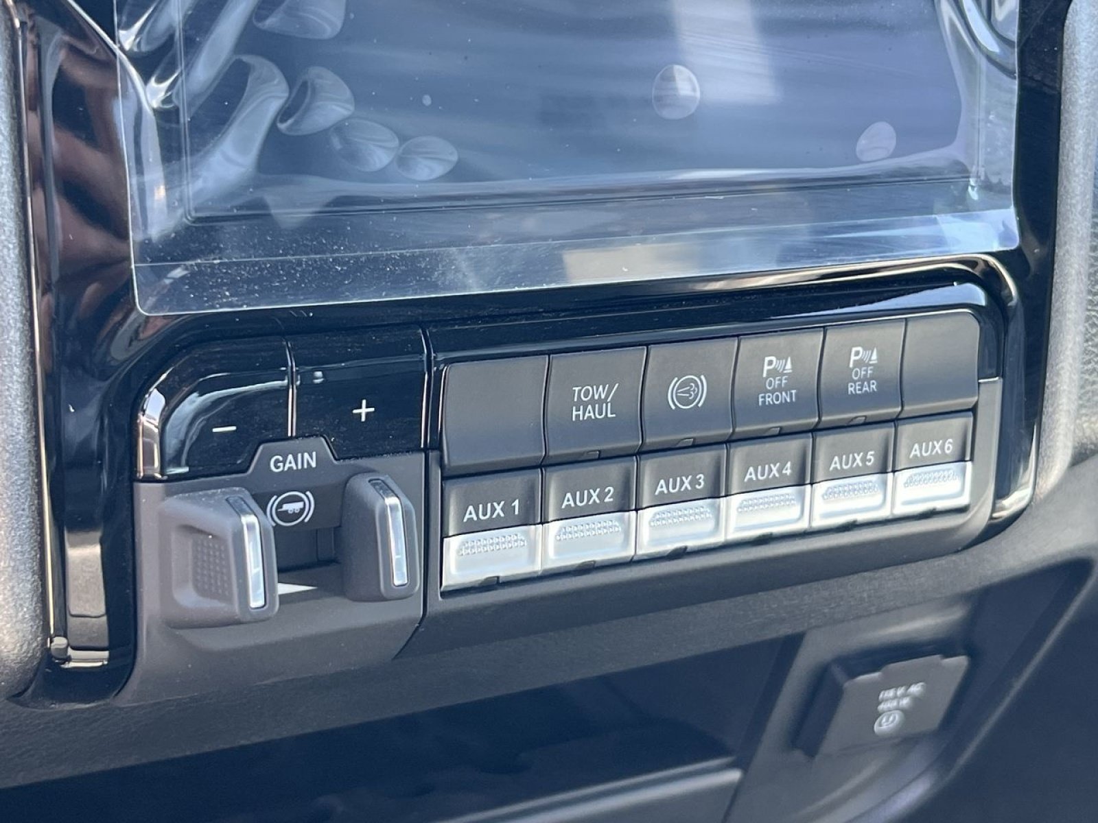 New 2025 RAM 2500 Tradesman AWD/4WD image 23