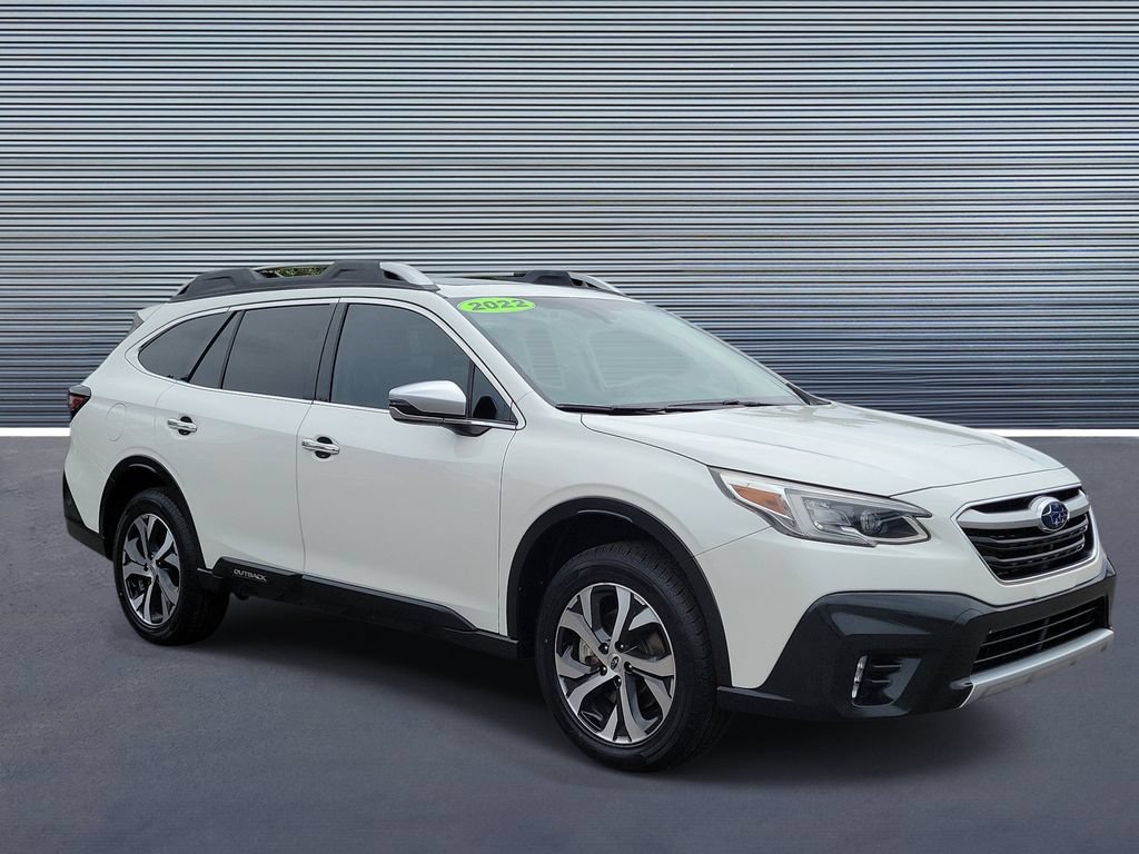 Used 2022 Subaru Outback Touring XT AWD/4WD image 2