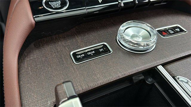 New 2025 Lincoln Navigator L Reserve image 28