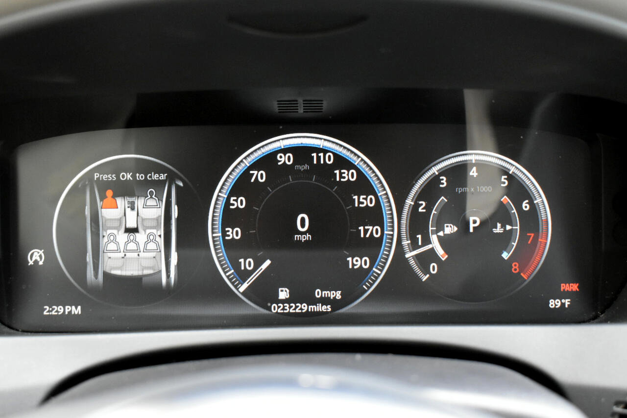 Used 2019 Jaguar XE Prestige image 39