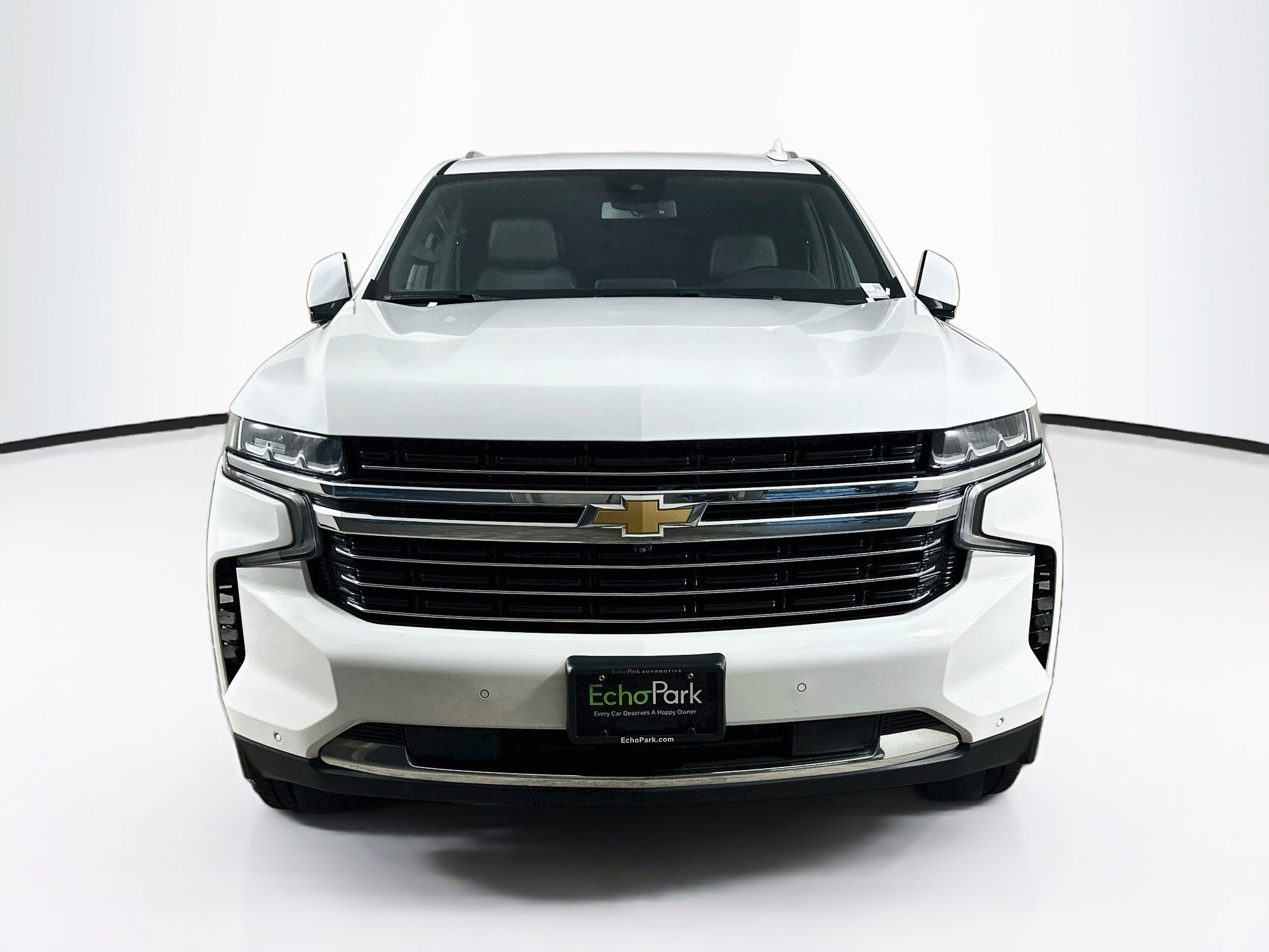 Used 2023 Chevrolet Tahoe LT w/ Luxury Package RWD image 2