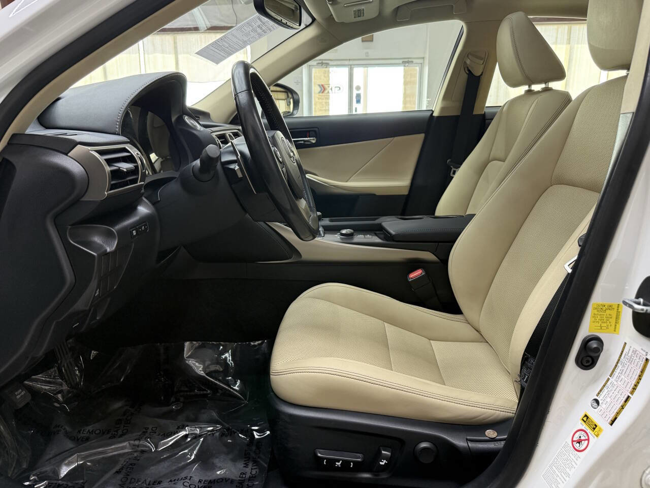 Used 2015 Lexus IS 250 AWD w/ Premium Package image 11