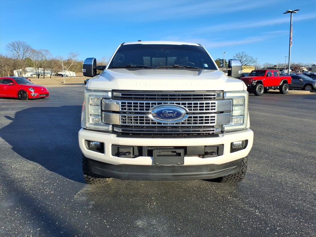 Used 2017 Ford F250 Platinum w/ Platinum Ultimate Package image 2
