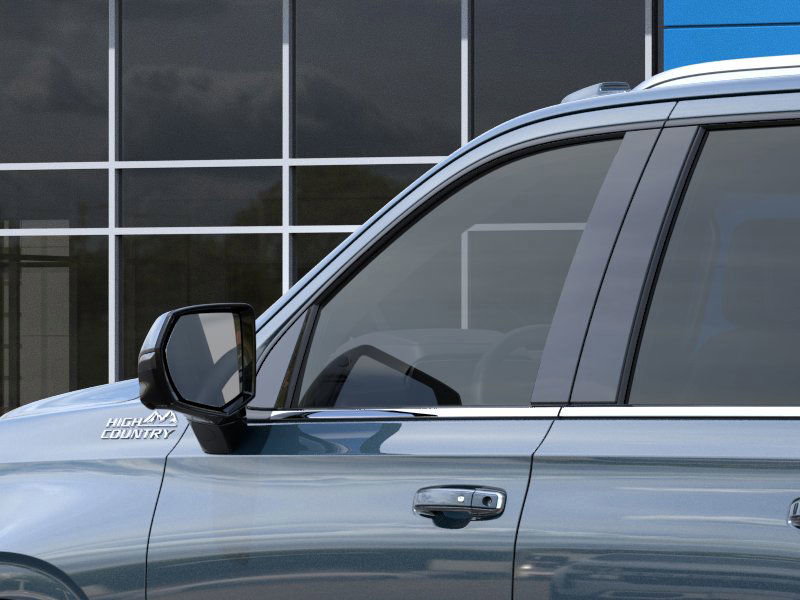 New 2026 Chevrolet Suburban High Country image 12