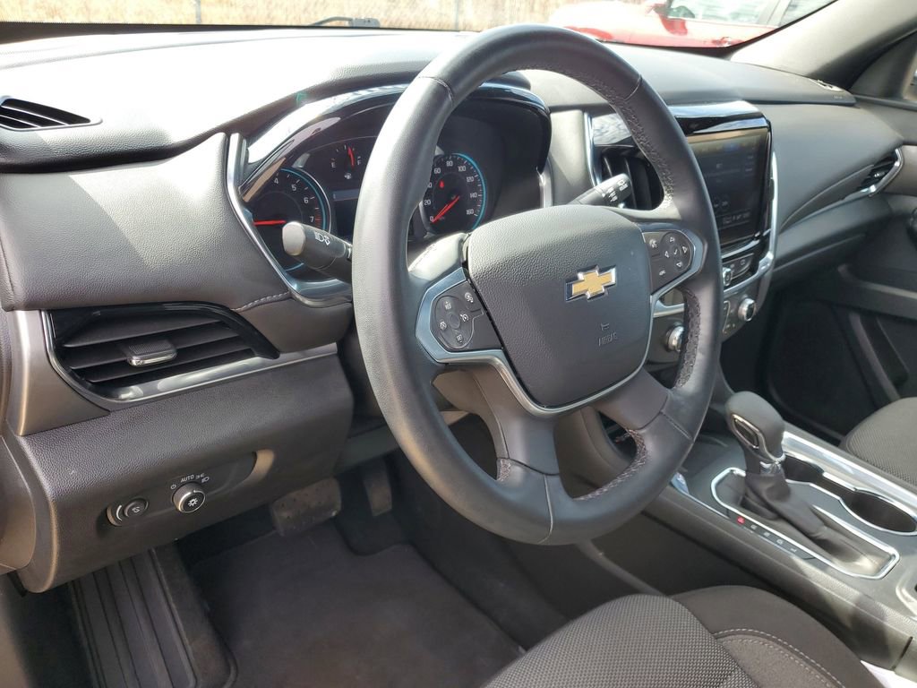 Certified 2023 Chevrolet Traverse LT image 8