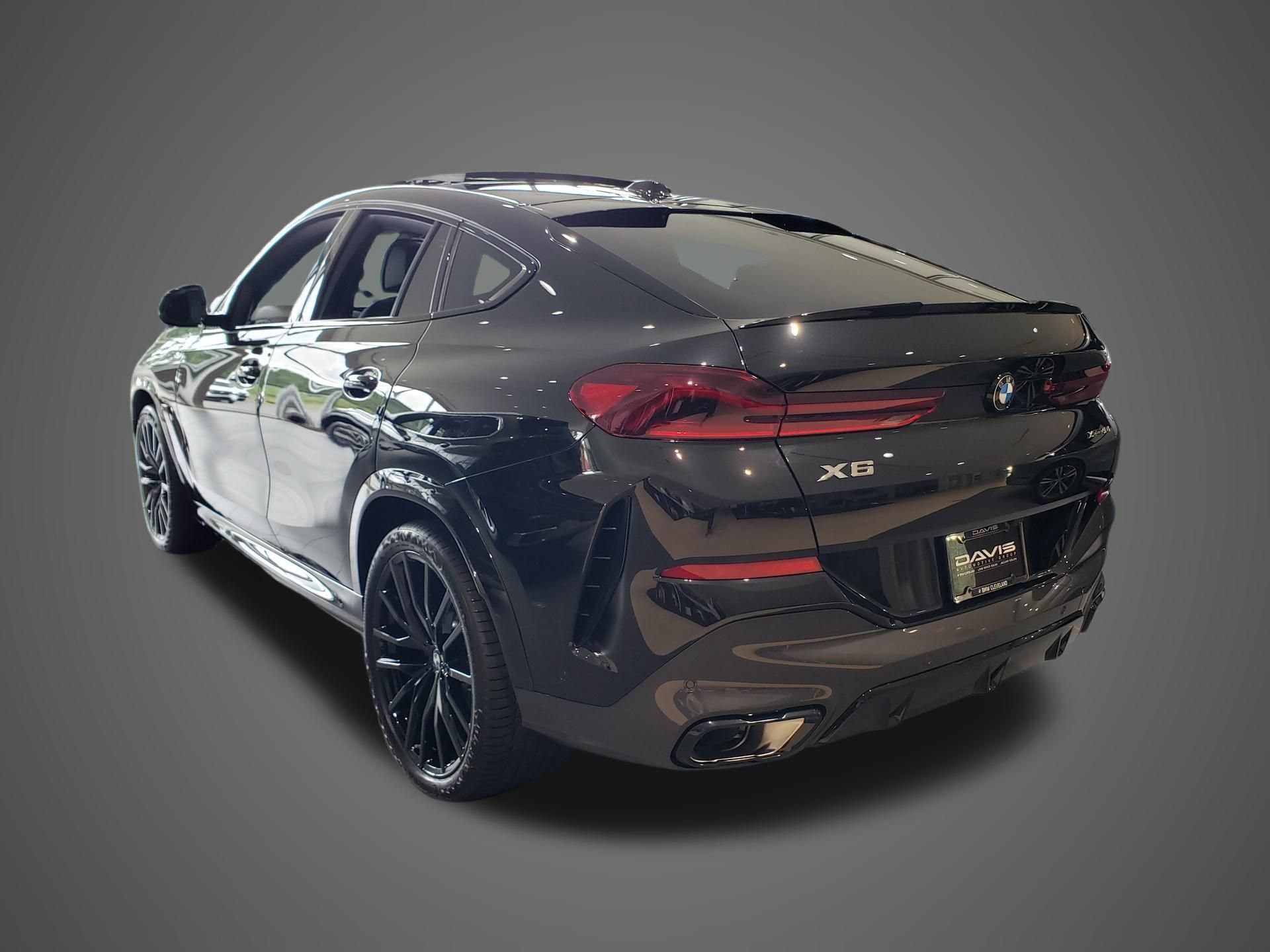 New 2027 BMW X6 xDrive40i w/ Climate Comfort Package AWD/4WD image 7