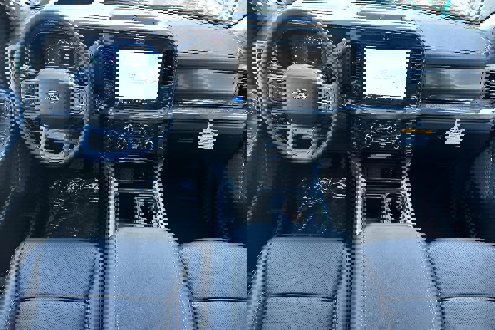 New 2025 Ford F250 Lariat w/ Lariat Ultimate Package image 3