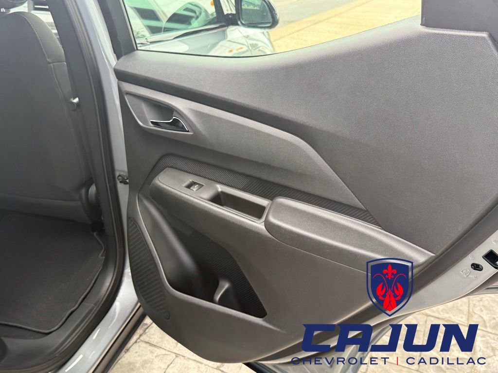 New 2027 Chevrolet Bolt LT w/ Comfort Package FWD image 35