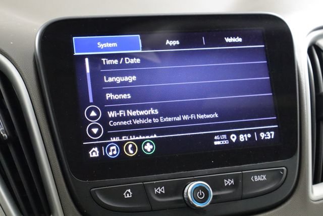 Used 2022 Chevrolet Malibu LS w/ Driver Confidence Package II FWD image 32