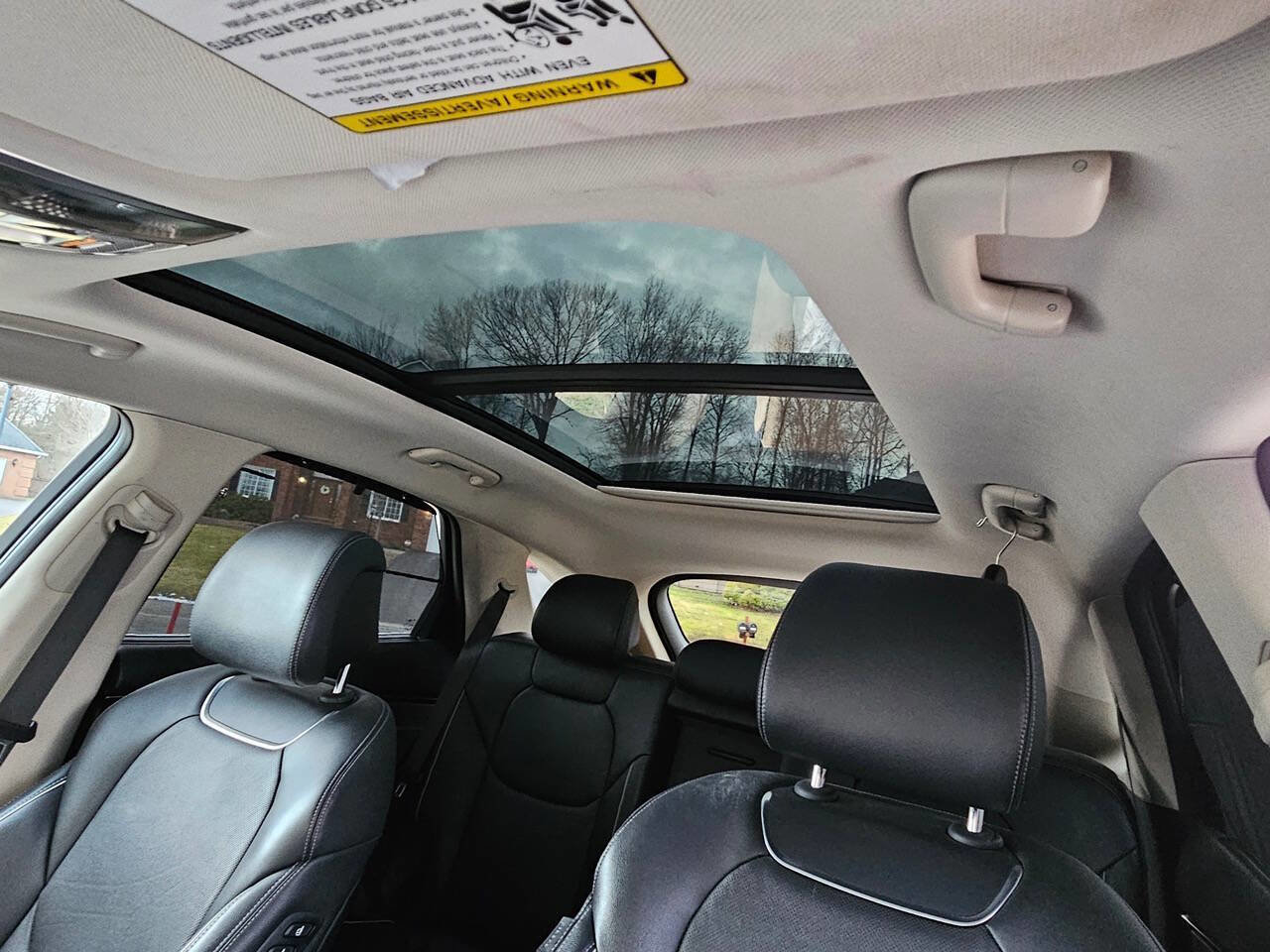 Used 2022 Genesis GV70 2.5T w/ Advanced Package image 12