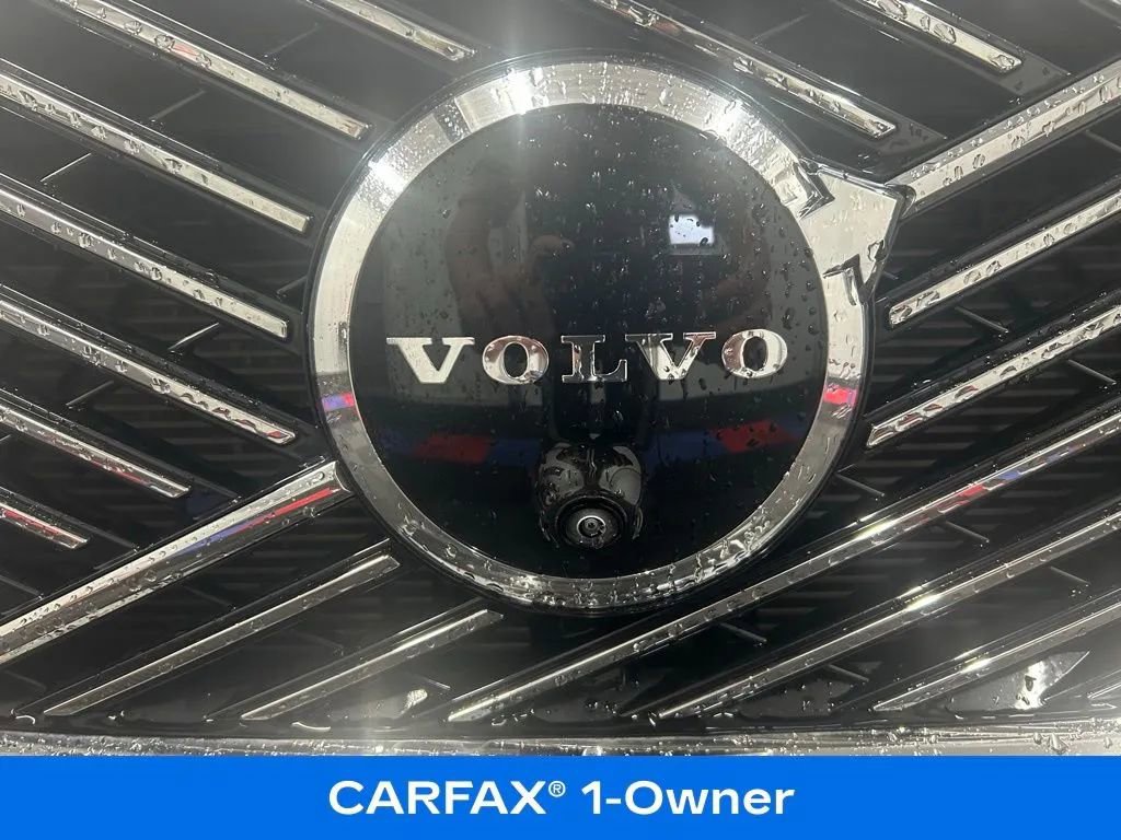 Used 2025 Volvo XC90 B6 Plus AWD/4WD image 9