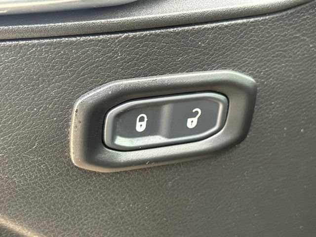 Used 2021 Jeep Wrangler Unlimited Rubicon AWD/4WD image 21